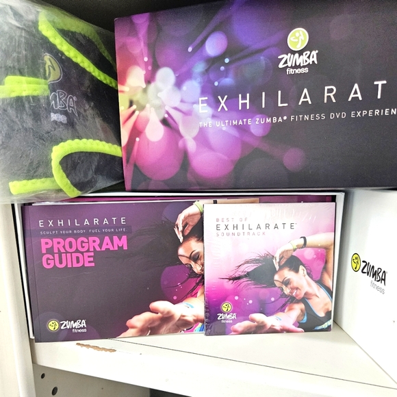 ZUMBA Fitness Exhilarate - DVD Set - Picture 3 of 8